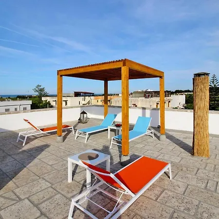 Lejlighed Apartments, *